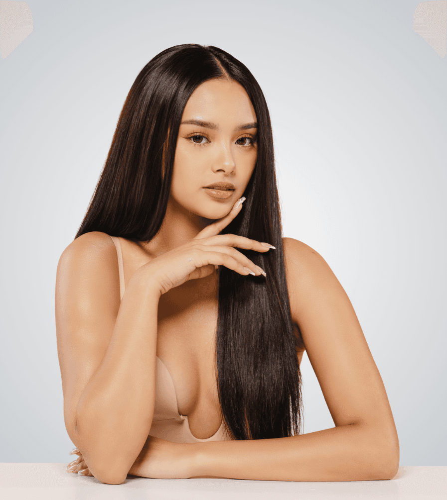 Semi-permanent makeup brows and lips at Glamér